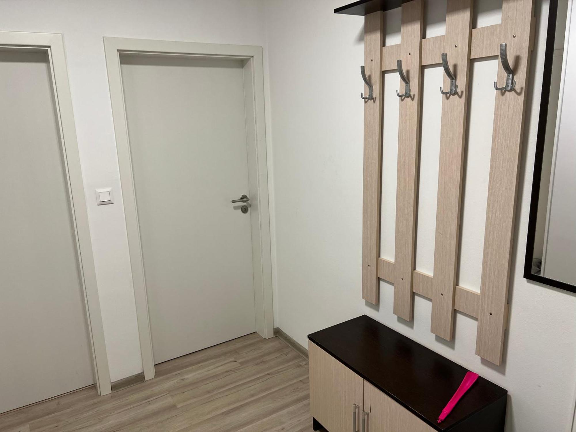Beautiful 2 Bedroom Apartment Простеёв Экстерьер фото